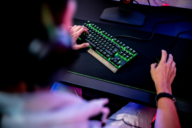   CS2 (CS:GO)
