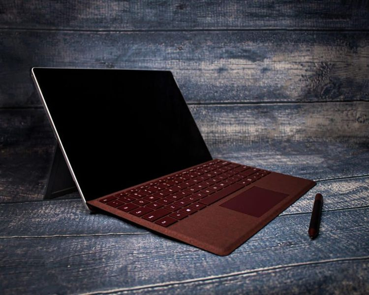 Microsoft Surface Pro 6 Pozrite si moje počiatočné myšlienky